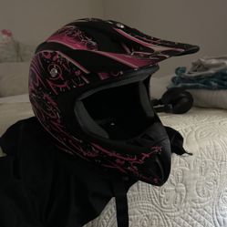 Typhoon Kids Motocross Helmet And Goggles Set.