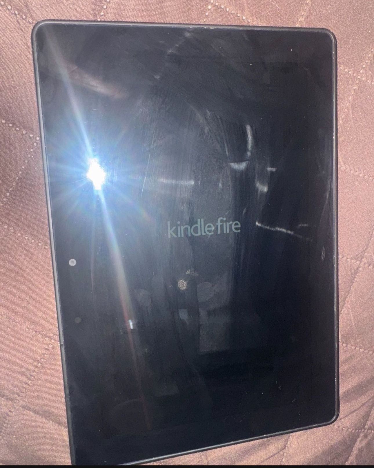 Kindle Fire HDX (3rd Gen) Like New (Great Condition)
