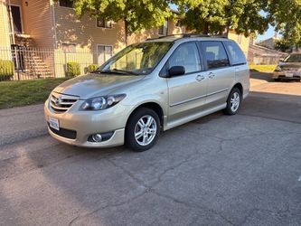 2005 Mazda MPV