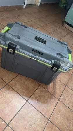 70Q pelican