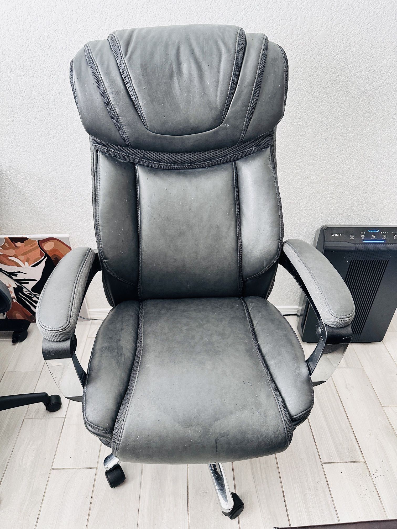 Office Chair - Tall Back Orthopedic- Realspace Axton Executive Big & Tall . Maximum neck, posture and lumbar support and comfort