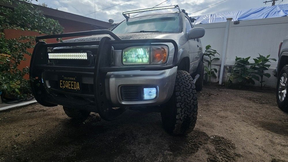 2001 Nissan Pathfinder