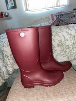 Ugg Boots Size 9