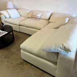 Nixon White Sectional Sofa 4 Segments Washable Cushions Stain Resistant Performance Fabric 