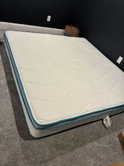 Linenspa 10" King Hybrid Mattress - Never Used