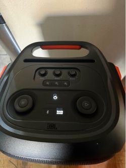 JBL 710 PARTY BOX SPEAKER