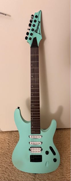 Ibanez s561 electric guitar