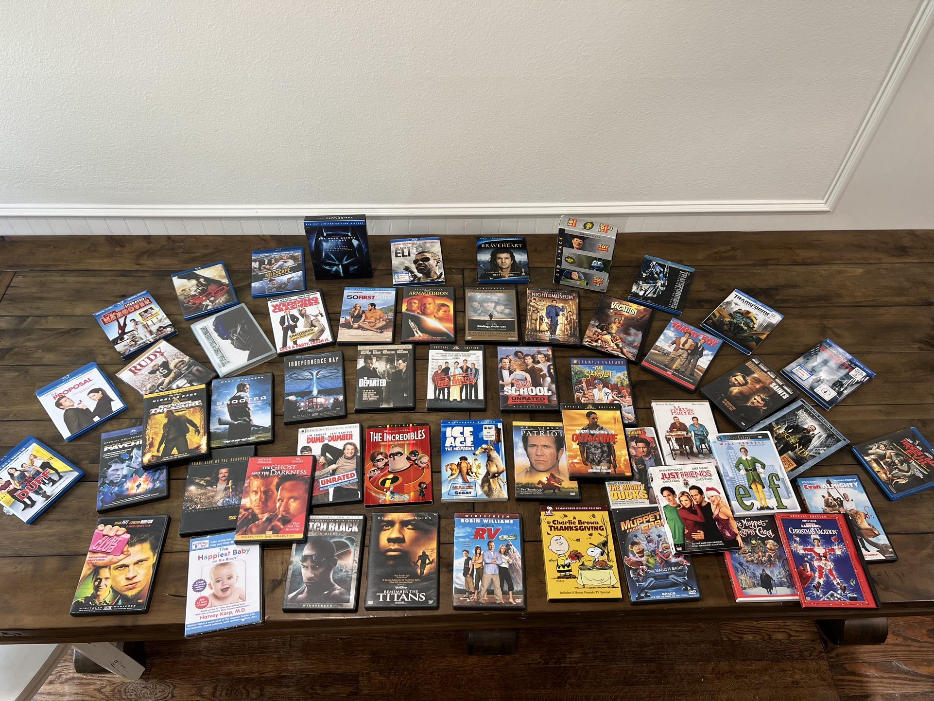 HUGE Assortment of Blu ray Movies and DVD’S