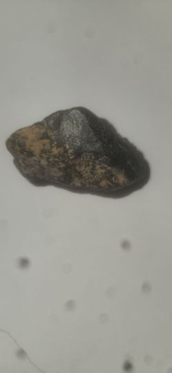 Adrar 013 lunar melt breccia
