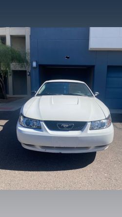 2004 Ford Mustang