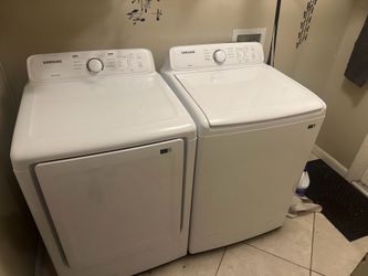 Washer Dryer Set