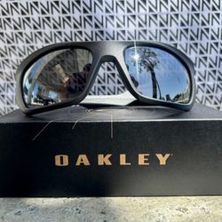 OAKLEY Masseter Sunglasses Prizm Black Lenses,  Steel Frame MSRP $160.00