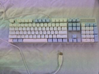 Keyboard, light blue switches