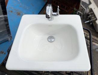 Kohler Drop-in Sink 21”x 19”