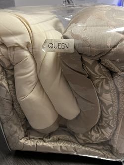 22 Piece High End Queen Comforter Set