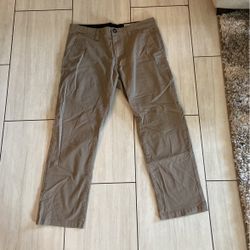 men’s Volcom Pants Size 34