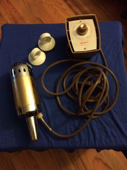 Vintage Modern Midcentury Niagara Brand Hand Held Massage Therapy Unit with Accessories Like New