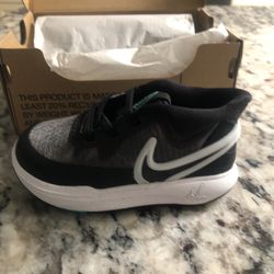 Kyrie Irving Nike Toddler Shoes -brand New