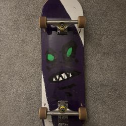 Complete skateboard