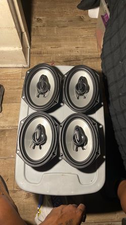 (4) Rockville RV68.3A 6x8" 3-Way Car Speakers 1800 Watts/340 Watts RMS CEA Rated