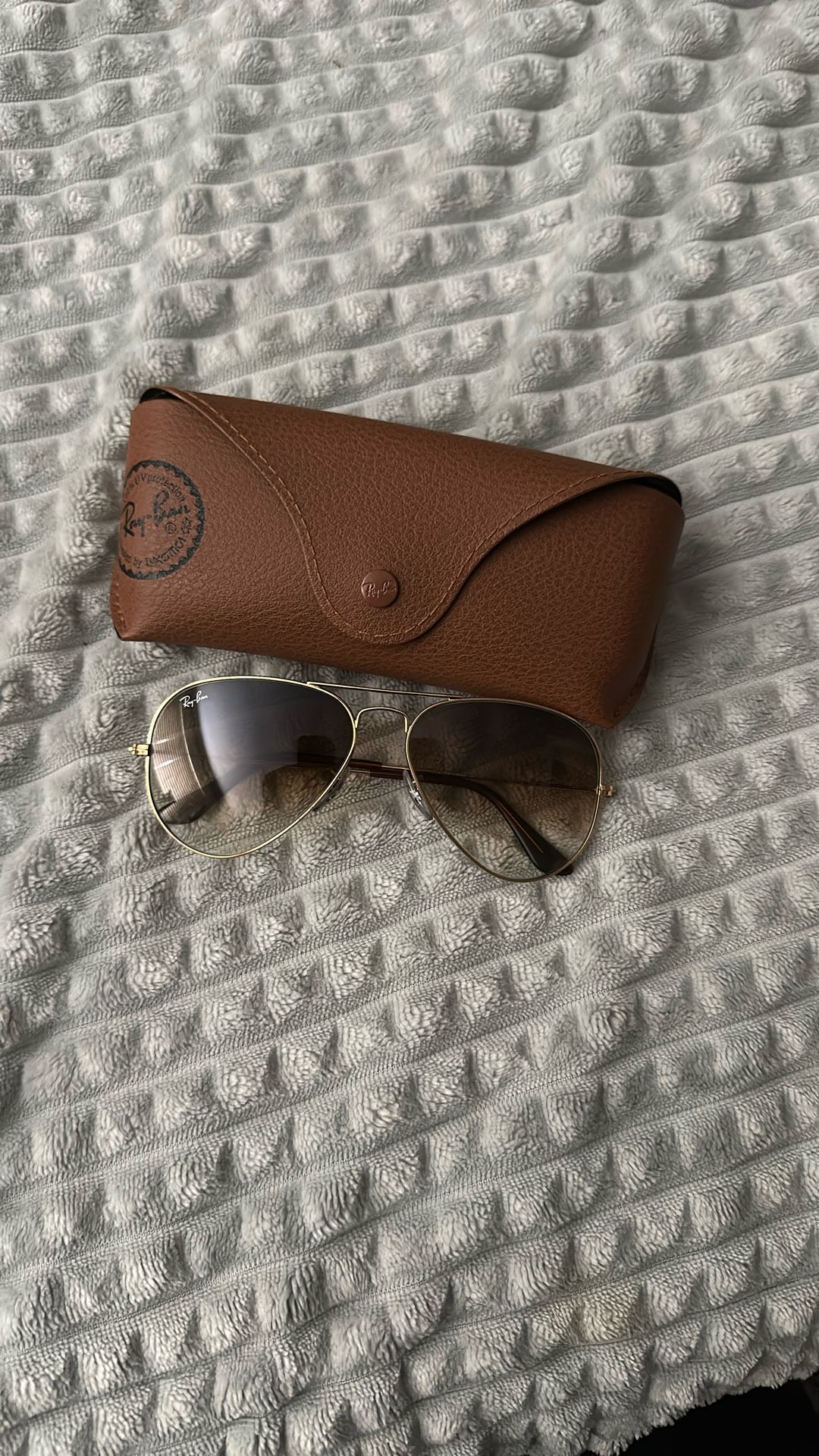 Ray Bans Sunglasses And Case
