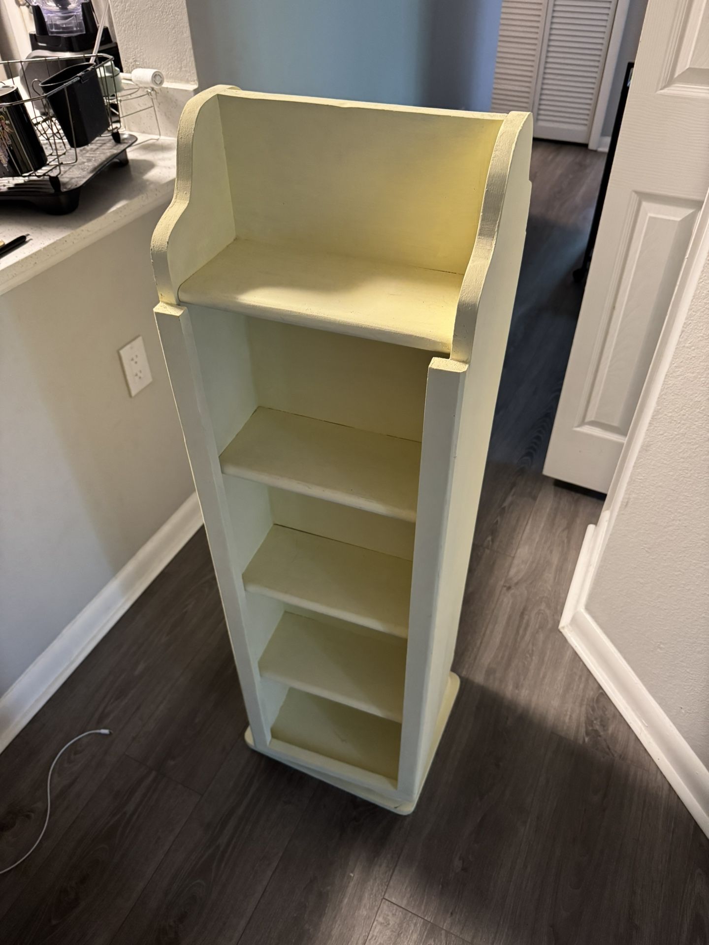 Bookshelf