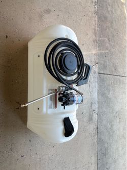 Máster MFG water tank