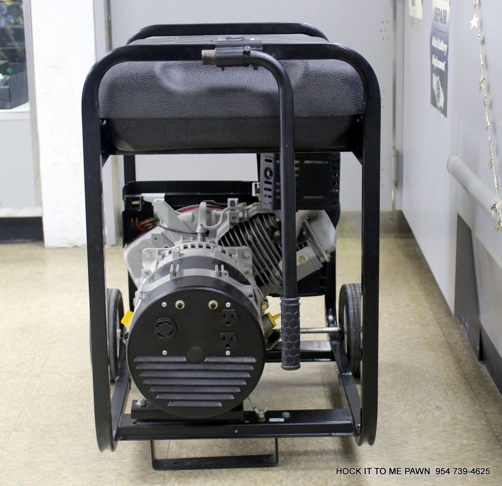 Briggs & Stratton 5250 Running Watt Gasoline Portable Generator 030204