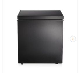 Garage Ready 20.67 in. 1.8 cu. ft. Manual Defrost Chest Freezer with Temperature Alarm Chest Freezer in Black