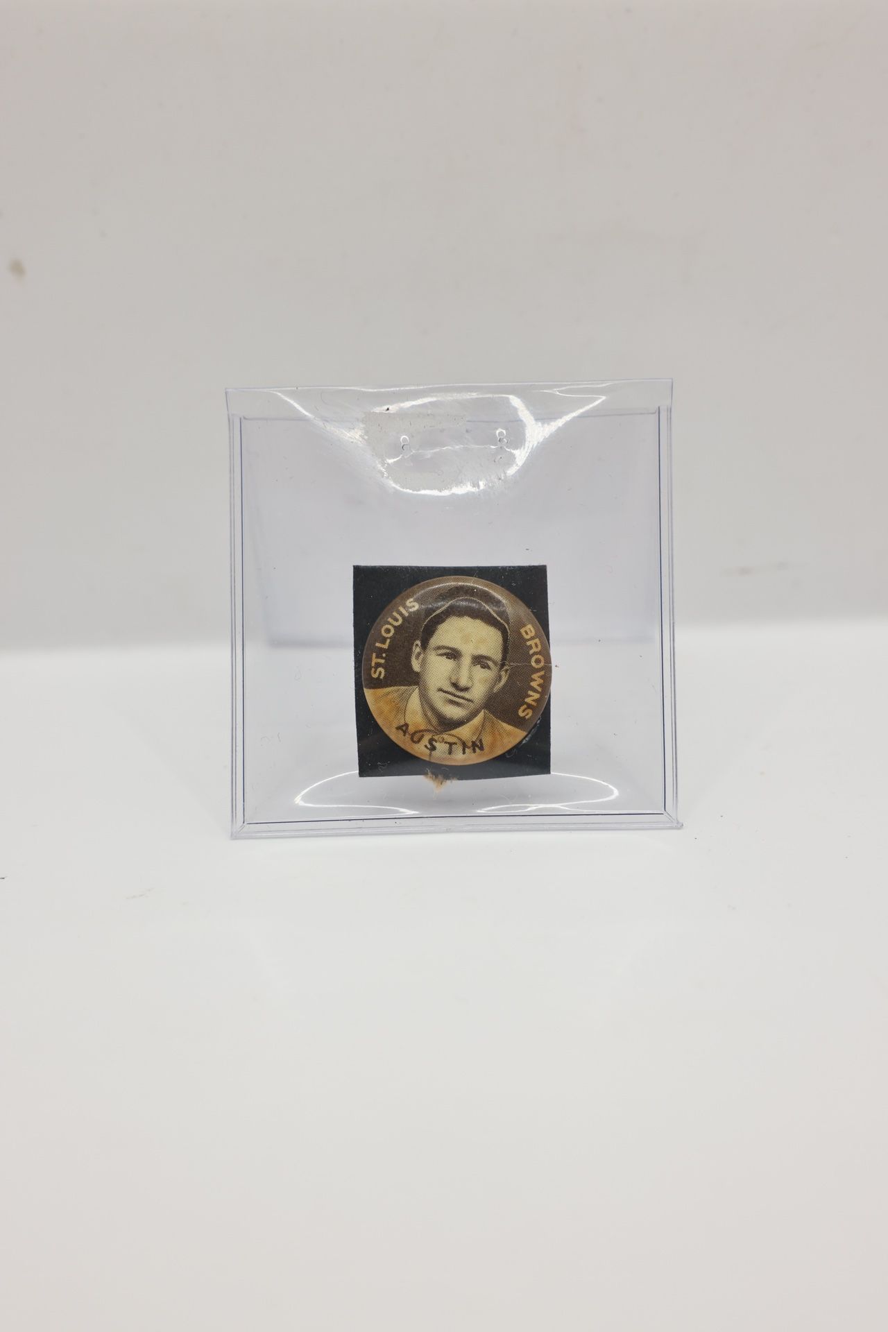 “James Austin” Sweet Caporal Cigarettes Pin