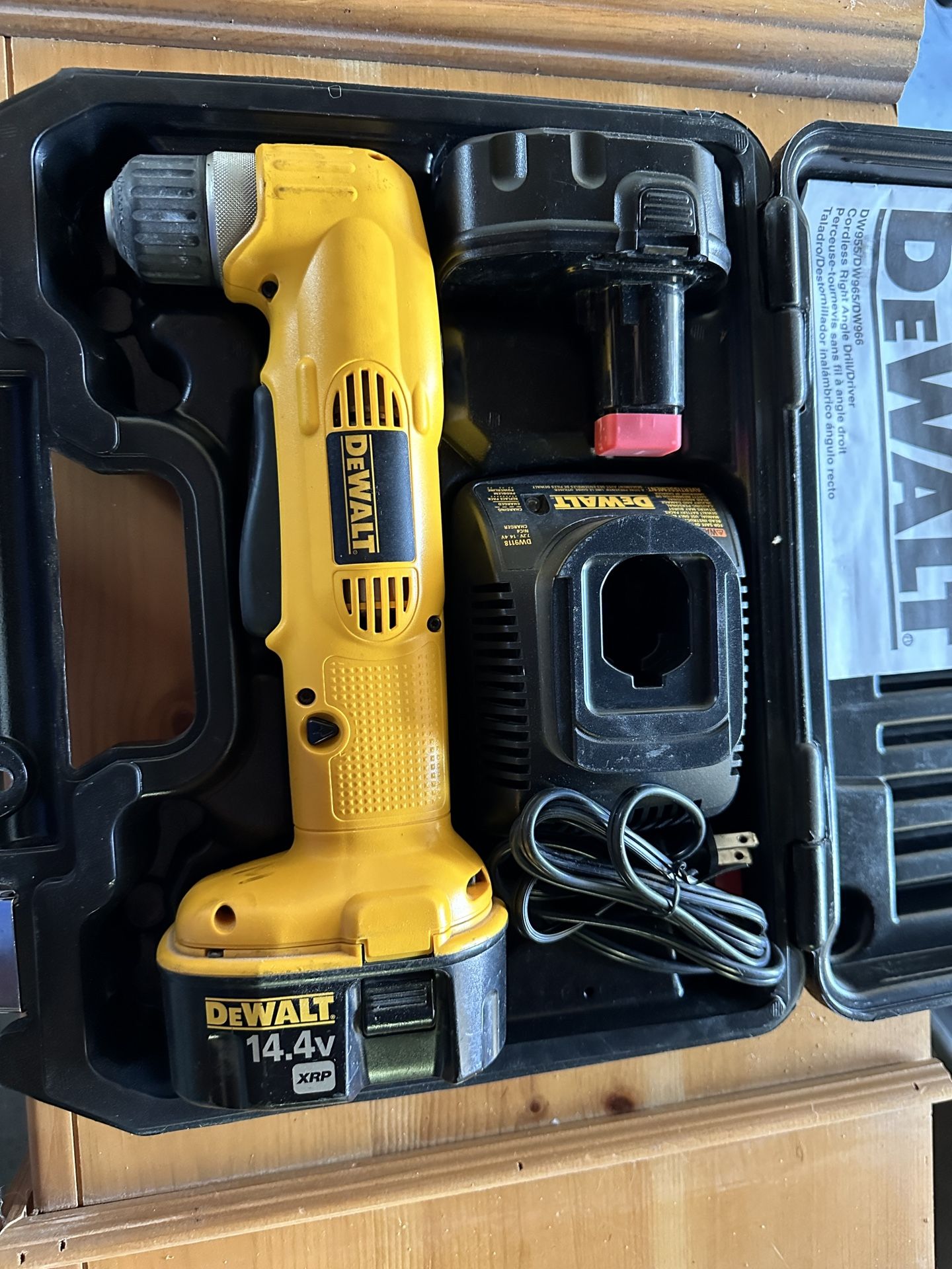 Makita XSH04ZB 18V LXT Lithium-Ion Sub-Compact Brushless Cordless 6-1/2