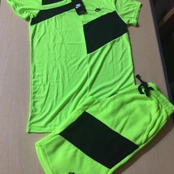 Men’s Small Nike Sets