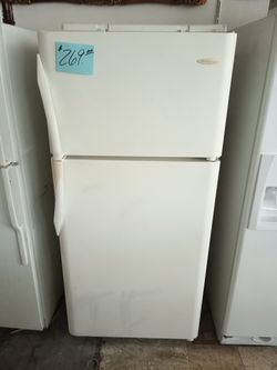 Frigidaire Refrigerator excellent . Warranty . Delivery available . 2203 Fowler st. Ft. Myers 33901