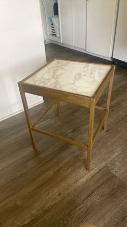 Square side table