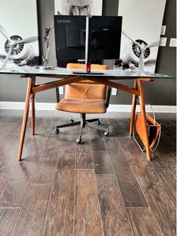 Dinning Table / Desk - Multipurpose