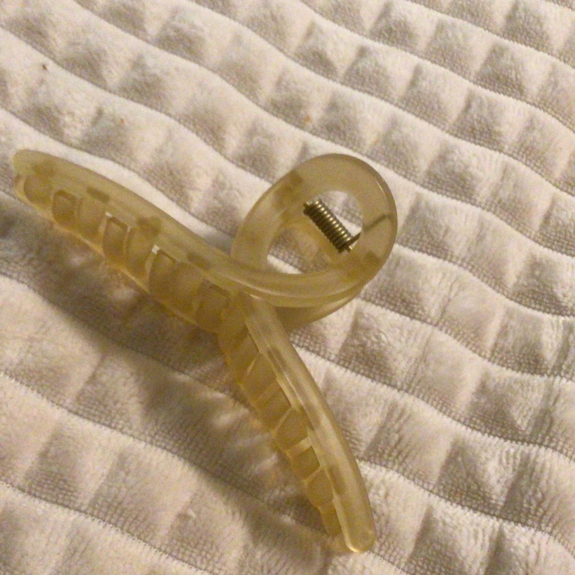 Beige Claw Clip