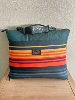 Pendleton Packable Blanket- New without tags NWOT