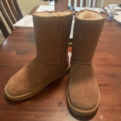 Pawz Winter Boots Size 6  Kids