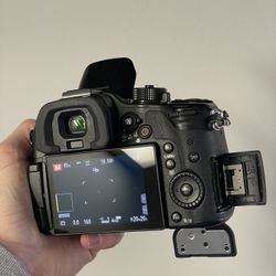 Panasonic GH4