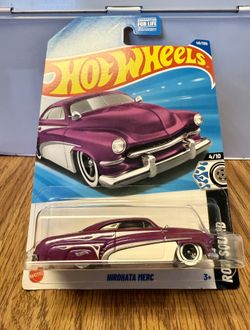 Hot Wheels Hirohata Merc Purple