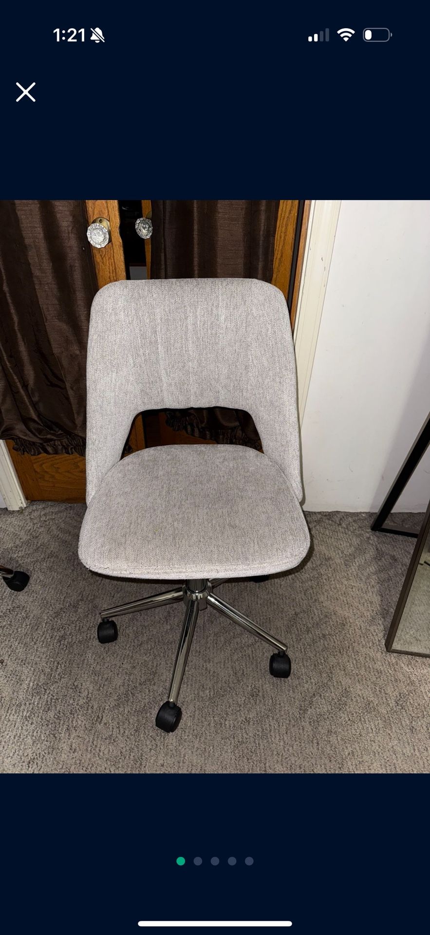 Great Vanity Office Chair Up & Down Gray