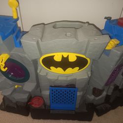 Batman Imaginext Batcave 