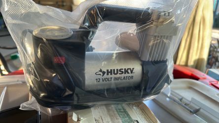 Husky 12 v. inflator
