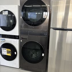 LG Stackable Washer 5 Cu Ft And Dryer 7.4 Cu Ft