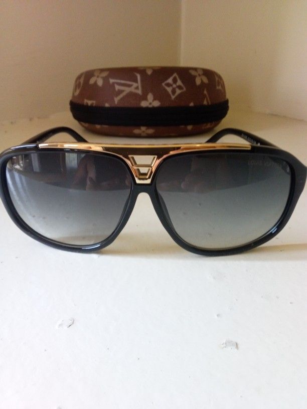 Louis Vuitton Evidence Gold Sunglass