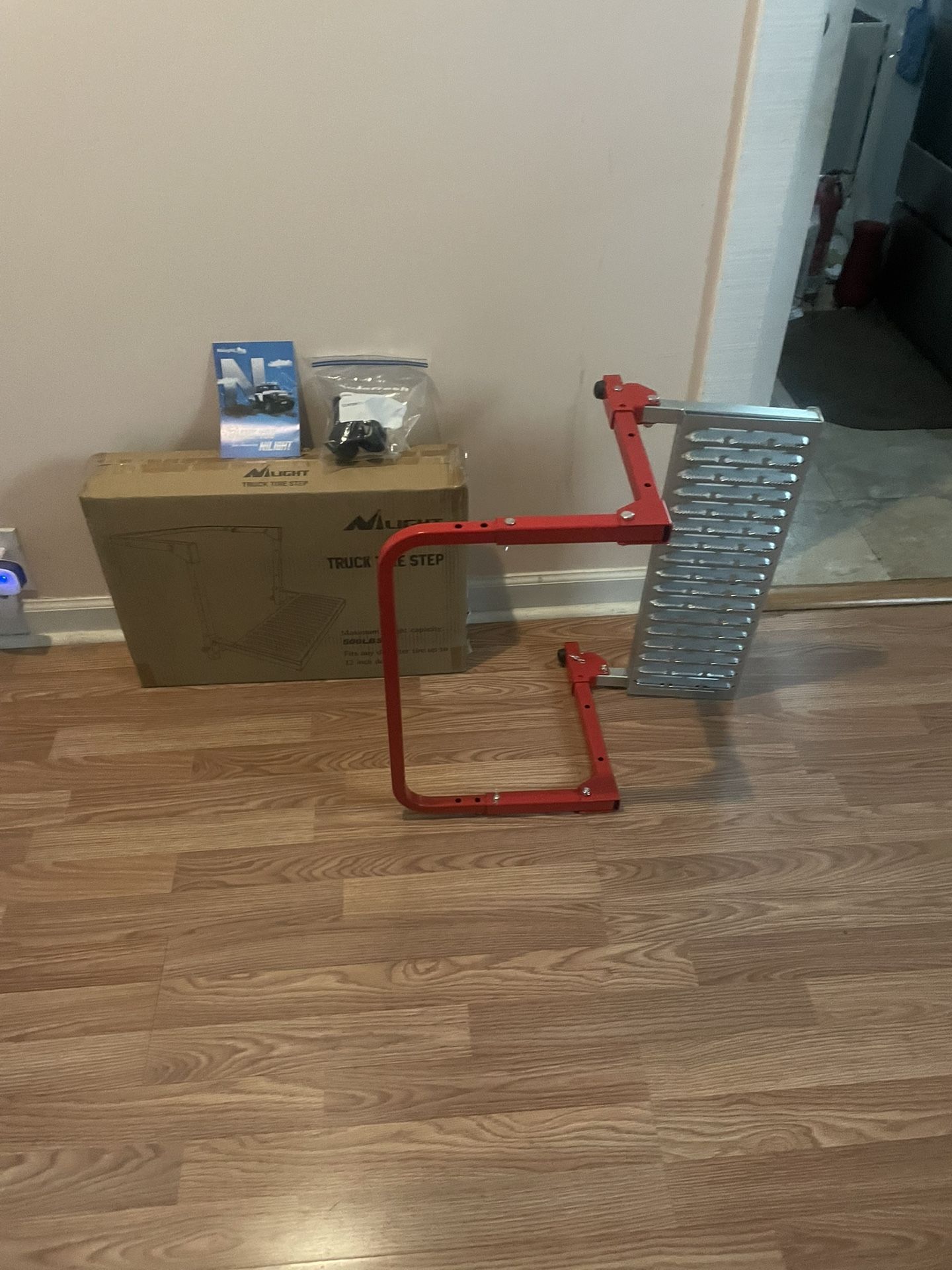  Brand New Truck Tire Step 