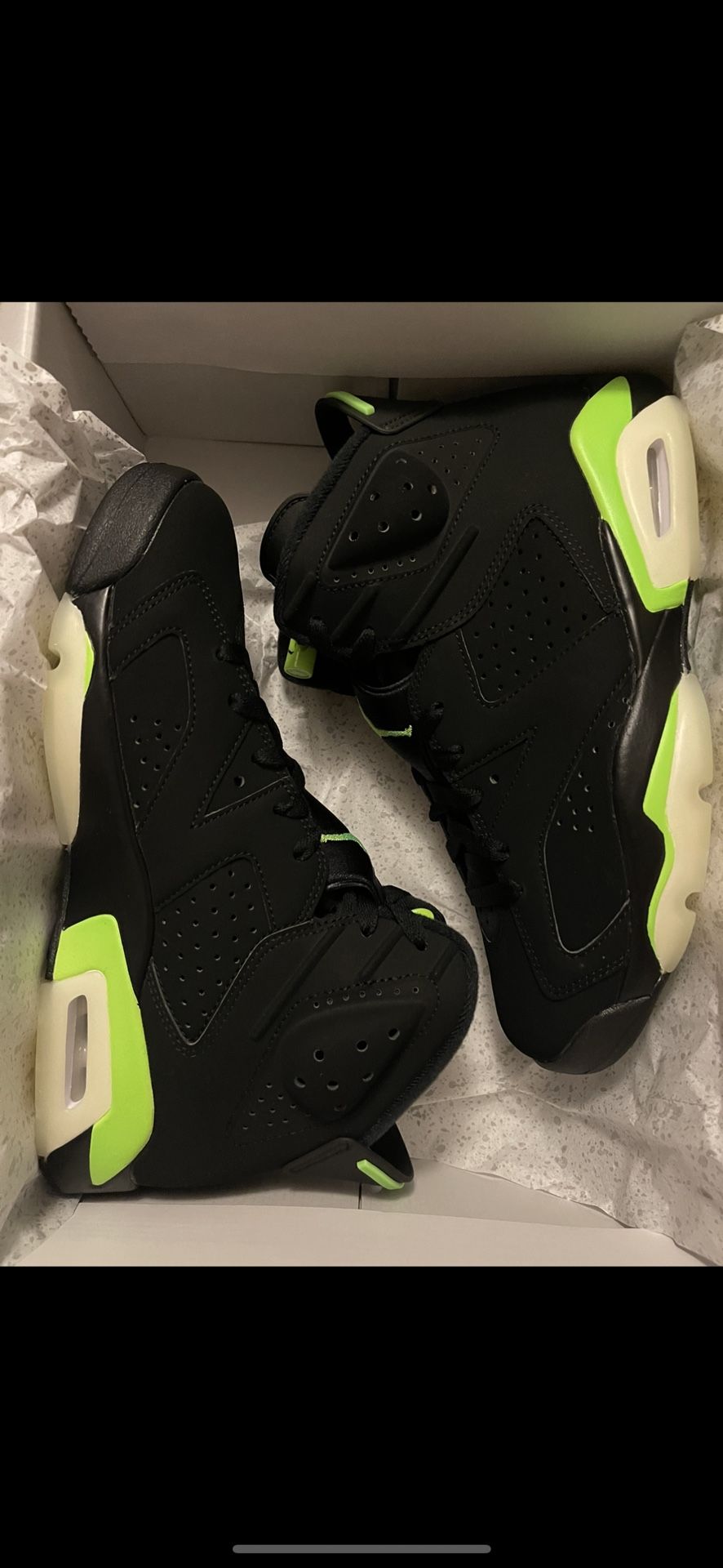 DS JORDAN 6 ELECTRIC GREEN  SIZE 10