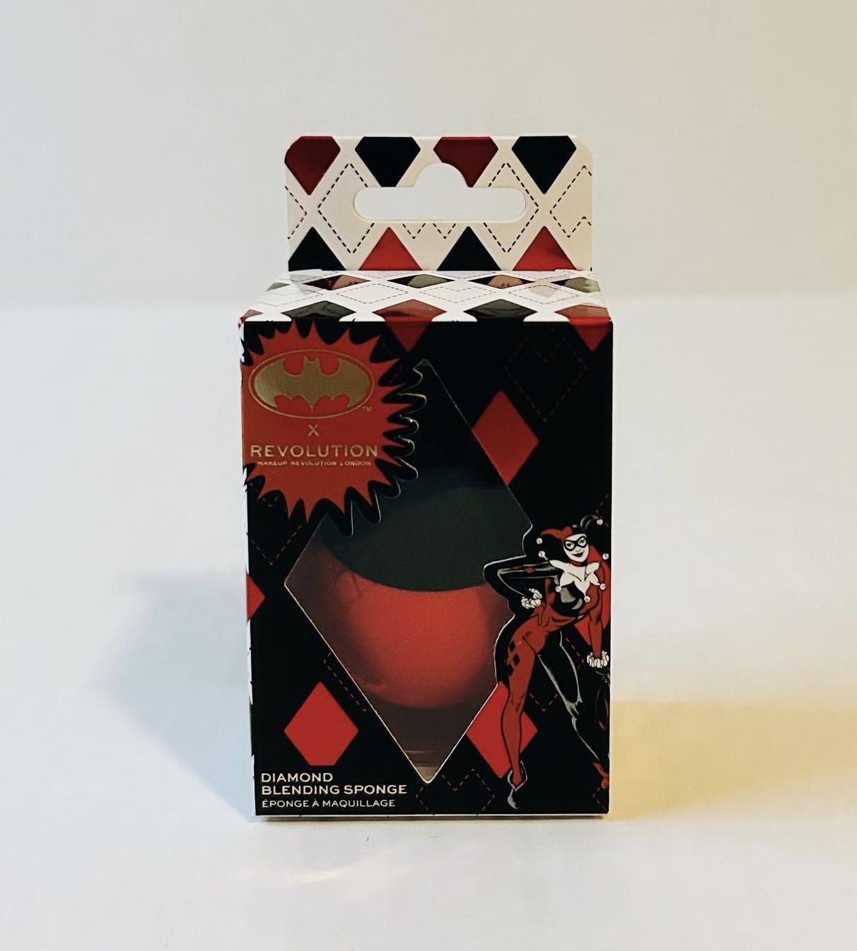 Revolution × DC Harley Quinn Diamond Blending Sponge