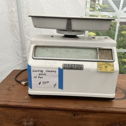 Antique Working Grocery Scale