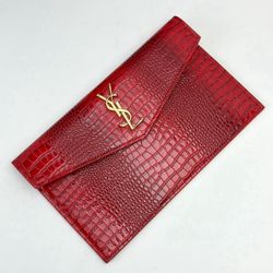 Pouch in Croc-Embossed Leather Clutch